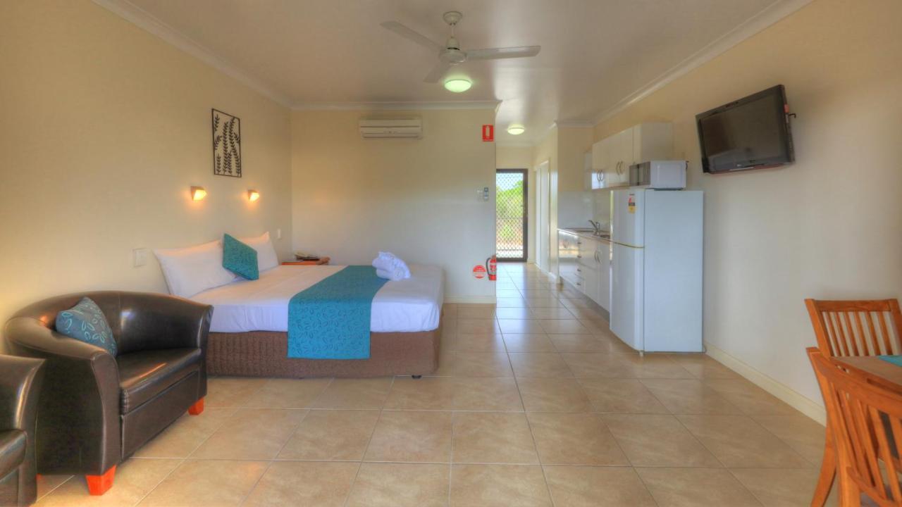 Sky View Units Bowen Aparthotel Exterior photo